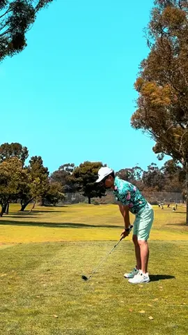 A post by @bluui24 on TikTok caption: ⛳️ #fypシ゚ #sandiego #golftiktok #callawaygolf 