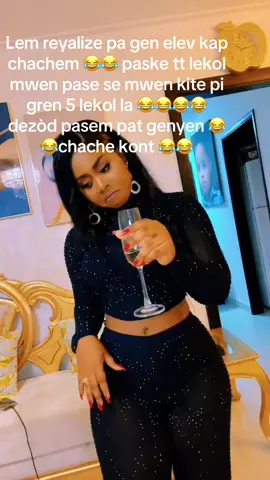 A post by @francoisfedna18 on TikTok caption: Si gen yon kondisip mwen la dim sam t few ki mal 😂😂😂😂😂