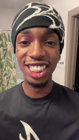 A post by @rulaempire on TikTok caption: #viral #rula #fyp 