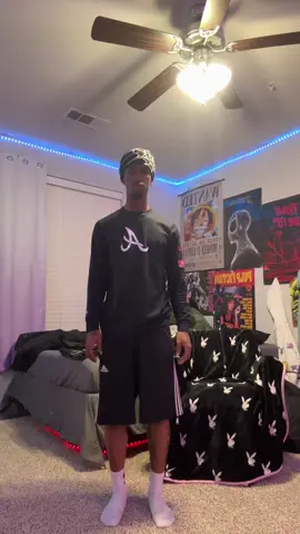 A post by @rulaempire on TikTok caption: #viral #rula #fyp 