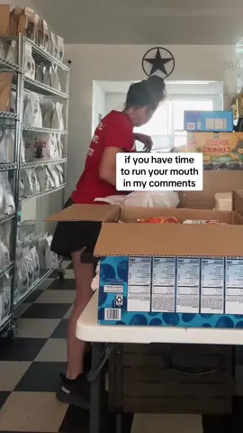 A post by @ericarifkin on TikTok caption: #freefridaylunch #oowtc #hungry #feedthekids #westandtogether #supportlocal #outofthewaycafe 