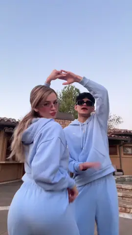 A post by @carolcastromx on TikTok