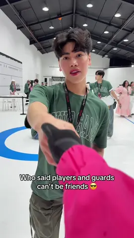 A post by @lourdasprec on TikTok caption: WHO’S READY FOR SQUID GAME SEASON 3?! 🦑🤩 #squidgame3 #squidgamenetflix #pinkguard #squidgameseoul #squidgame @Squid Game Netflix @Netflix 