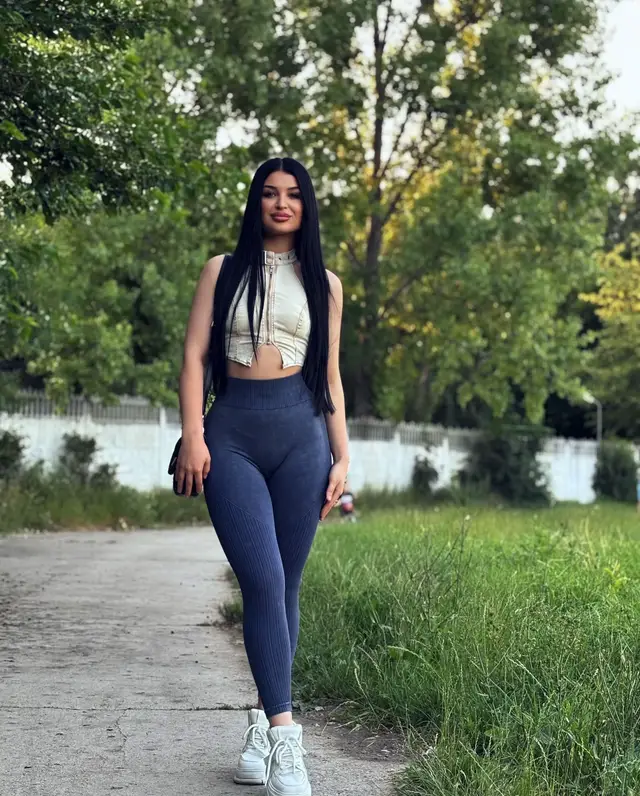 A post by @olgabuza4 on TikTok caption: #chisinaumoldova🇲🇩 #foryoupage❤️❤️ #virał #videoviral #loveyou #foruyou #CapCut 