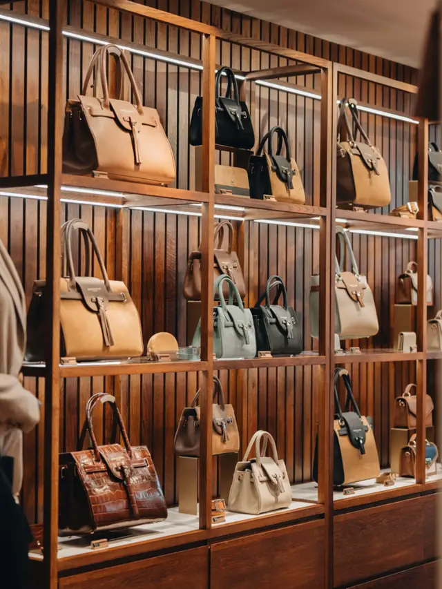 A post by @fairfaxandfavor on TikTok caption: We love holding events at our nine stores, dotted around the UK. Earlier this month we held one at our Bawtry Store, a time to showcase the new collection and catch up with some friendly faces. Swipe to see some photos from the night!  Canapés: @thepantrybrasserie  Photographer: @katiebuffey #fairfaxandfavor #bawtry #storeevent #luxuryshopping #SS25 #summerstyle #springstyle 