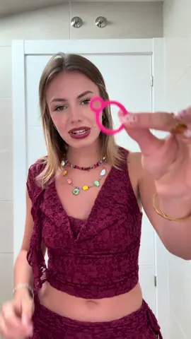 A post by @clauudia_garciaa on TikTok caption: Yo estoy flipando 