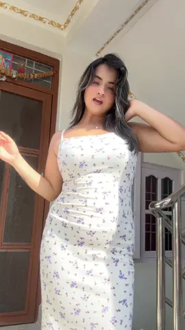 A post by @dikshya_karkii on TikTok caption: #dikshyakarki iljaam mat lagaawo ji