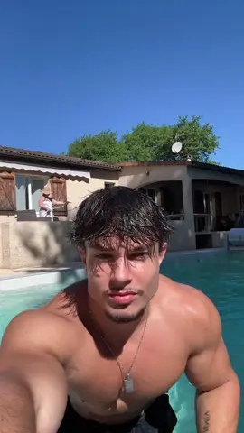 A post by @bulgemasters2 on TikTok