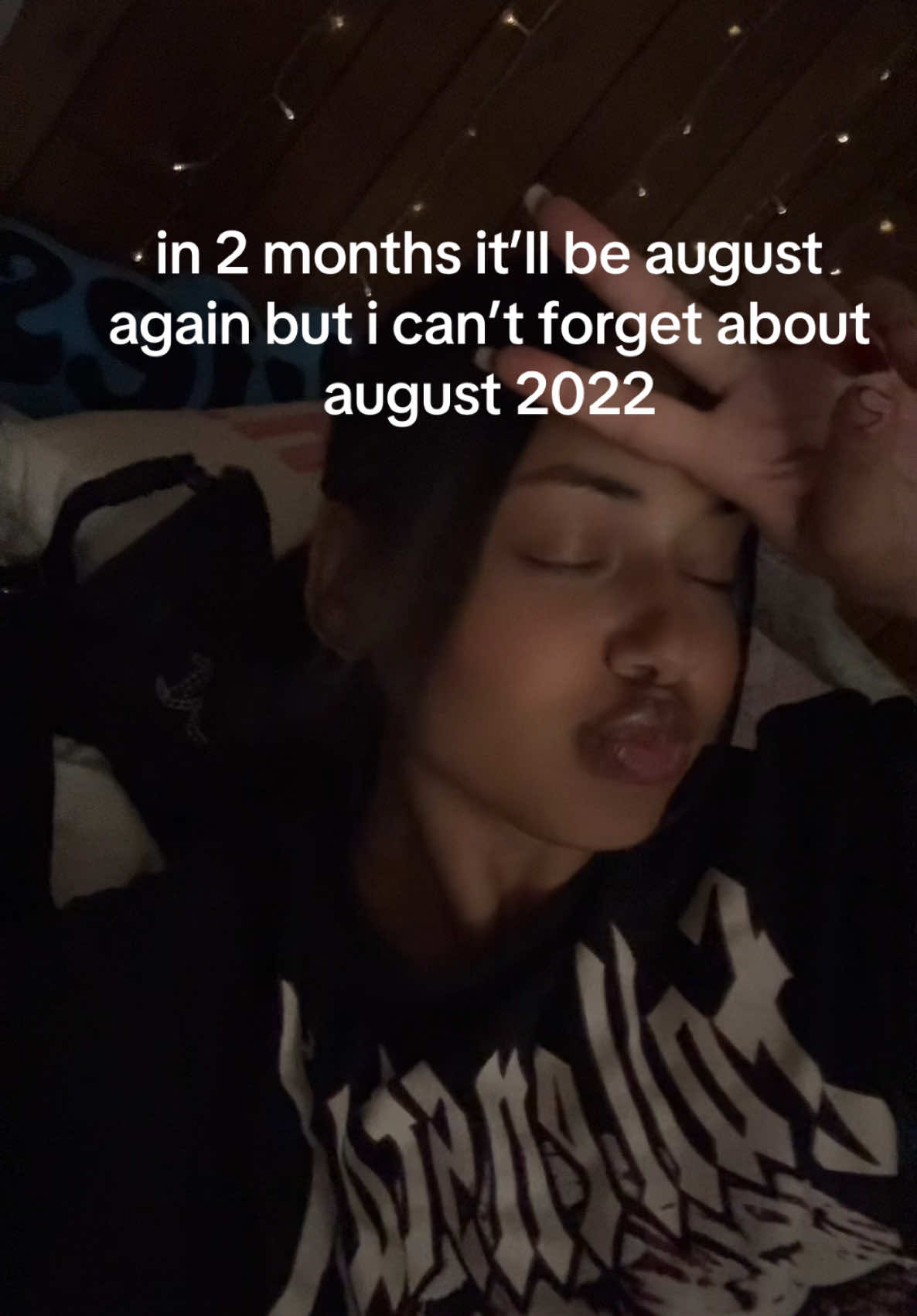 A post by @hopelaraeb on TikTok caption: i wonder if i still cross his mind here n there 