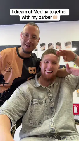 A post by @hamzafatou on TikTok caption: My barber is also my brother 💪🏻 @Barbiere_Medh 💈  #muslim #maherzain #barber #barbershop #fürdich 