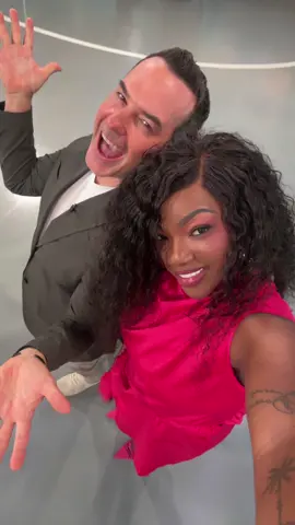 A post by @chikybombomreal on TikTok caption: #chikybombomreal #BUENASBUENAS #TEAMÑAAOOH #CONLABOMBOMNO #CHIKYBOMBOM #CARLOS CALDERÓN 
