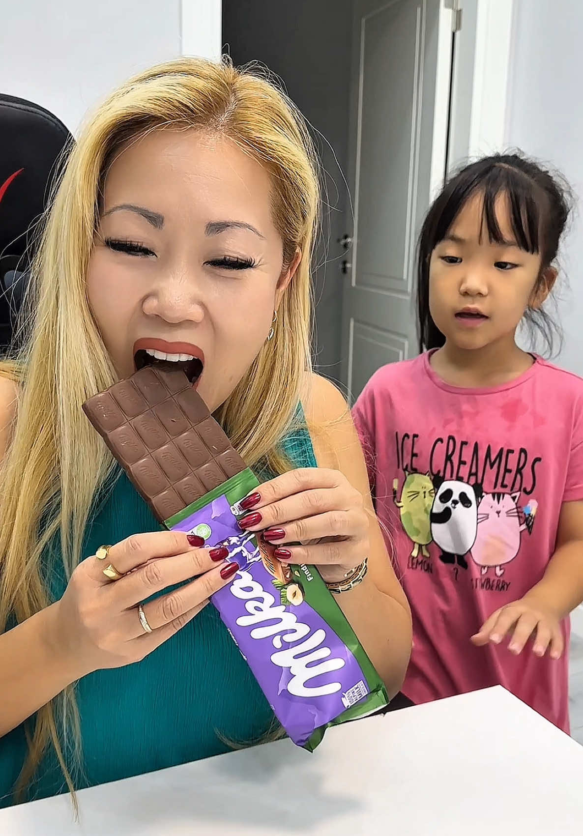 A post by @lefamily_show on TikTok caption: Omg 🥴