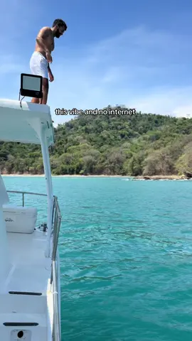 A post by @johnelleofc on TikTok caption: Summer is calling! 🏝️ Click in Spotify button and add “POSE” on your  playlist 🔥 #summervibe #afrohouse #johnelle #newsong #newmusicfriday 