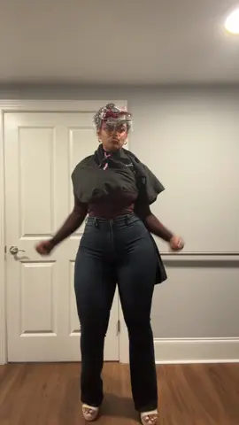 A post by @maryelee24 on TikTok