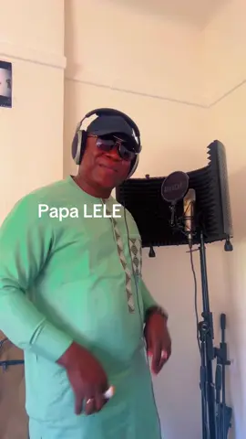 A post by @leledemba on TikTok caption: #pourtoi #creatorsearchinsights #soninkara🇸🇳🇲🇱🇲🇷🇬🇲🇬🇳 #soninkara💫tiktok 