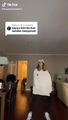 A post by @doganursen on TikTok caption: Replying to @🐰 