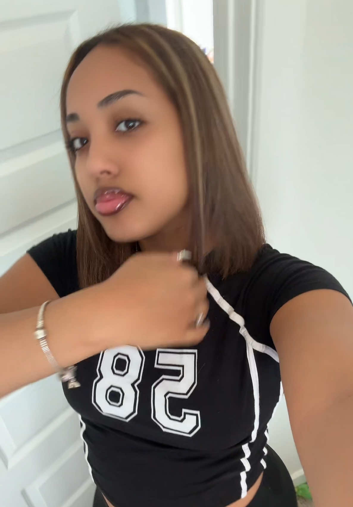 A post by @itssbriblixks on TikTok caption: 😙😙