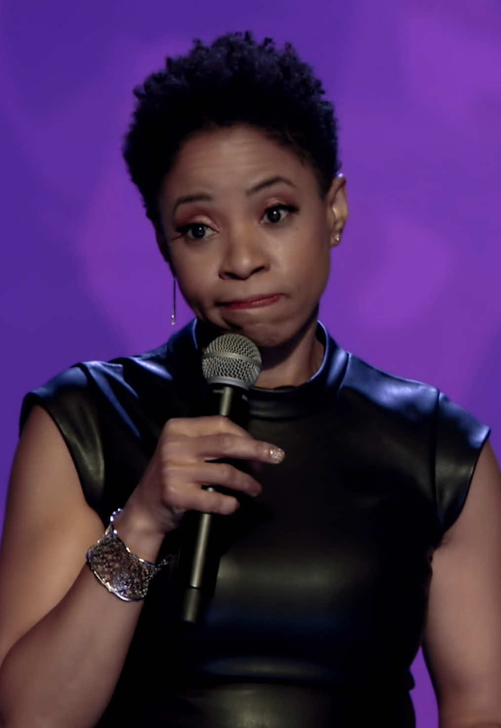 A post by @primevideo on TikTok caption: The sigh heard around the world. @marinayfranklin #MarinaFranklin #SingleBlackFemale #PrimeVideo #SingleBlackFemalePV #HotTakesOnly #OnPrimeNow