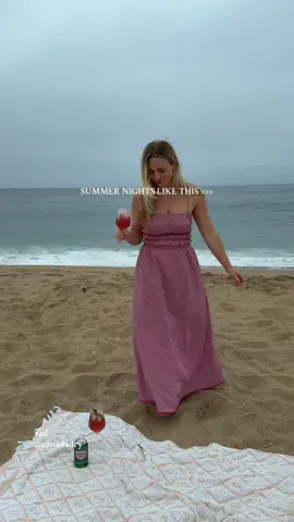 A post by @alessandrabrontsema on TikTok caption: #ad Summer nights with a side of @canadadry watermelon + lime spritz 🌊🐚💫save this recipe for the your next summertime picnic:  1 part @canadadry 1 part watermelon juice  Juice of 1 whole lime  Top with mint #summer #beach #beachpicnic #mocktail #mocktailrecipe 