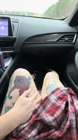A post by @alexzandriajayde on TikTok caption: 🥰