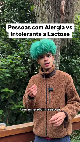 A post by @jooj on TikTok caption: marca seu amigo intorelante 😂😂 #irmaosnatu 