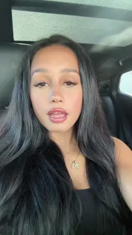 A post by @nadia_1sabelle on TikTok
