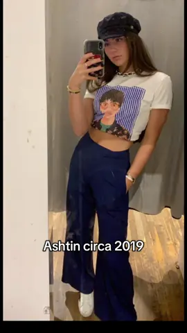 A post by @ashtinearle on TikTok caption: someone needed to cut my hair  