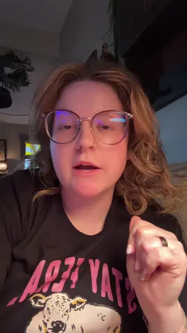A post by @laciemevans_ on TikTok caption: I immediately had to send the to @Zoe Kent because I was DYING 😂😂😂