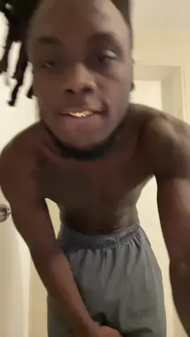 A post by @mrflawdaaa on TikTok caption: aye ima real florida jit🤣🌴 #fyp #kodakblack #trending #xybca #viral 