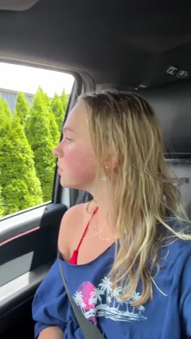 A post by @jordynjones on TikTok caption: starbucks with mom! one of us woke up on the wrong side of the bed. can u guess who? #drink #order #mom #fypシ 