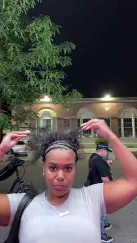A post by @jeralynnn_ on TikTok caption: hadji ate these braids @_hadjideh 