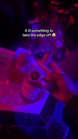 A post by @ishellee on TikTok caption: This challenge is so silly… Henny thing is possible. 😂