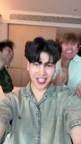 A post by @lourdasprec on TikTok caption: ROCK YOUR BODYYY 😎🕺🏻 @Carter Kench @StinkyAsher 