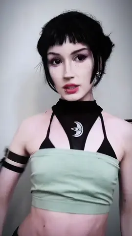 A post by @chloejonesyy on TikTok caption: Take down! 🪼 #kpopdemonhunters #zoeykpopdemonhunters #zoeycosplay #cosplay #fyp #foryou #foryoupage 