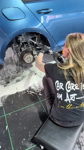 A post by @maximecarcleaning on TikTok caption: Details matters! 💫  📦 Webshop: www.cleanyourride.nl 💻 Detailing: www.maximecarcleaning.nl #carcare #carworld #car #detailingcars #detailing #carmakeover #cleanyourride #detailingtips #carculture #girlsandcars #deepcleaning #handwash #carworld #caraddict #detailingaddict #detailingislife #real #carproducts 