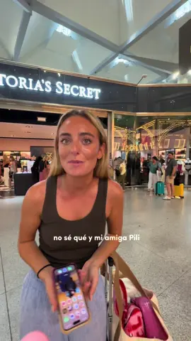 A post by @nataliaxprr on TikTok caption: lo tenían q inventar y ya está inventado 