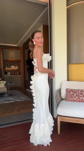 A post by @yasmindevonport_ on TikTok caption: The dreamiest @Revolve dress ever!!!!!!!!! 