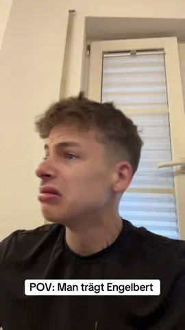 A post by @justinklck on TikTok caption: Magisch 🪄 #fyp#viral#fyp#spaß#funny#witzig#baustelle#geselle#azubi  