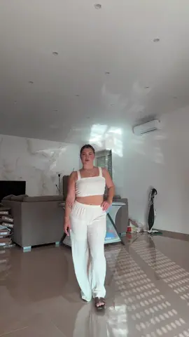 A post by @carmenborr3 on TikTok