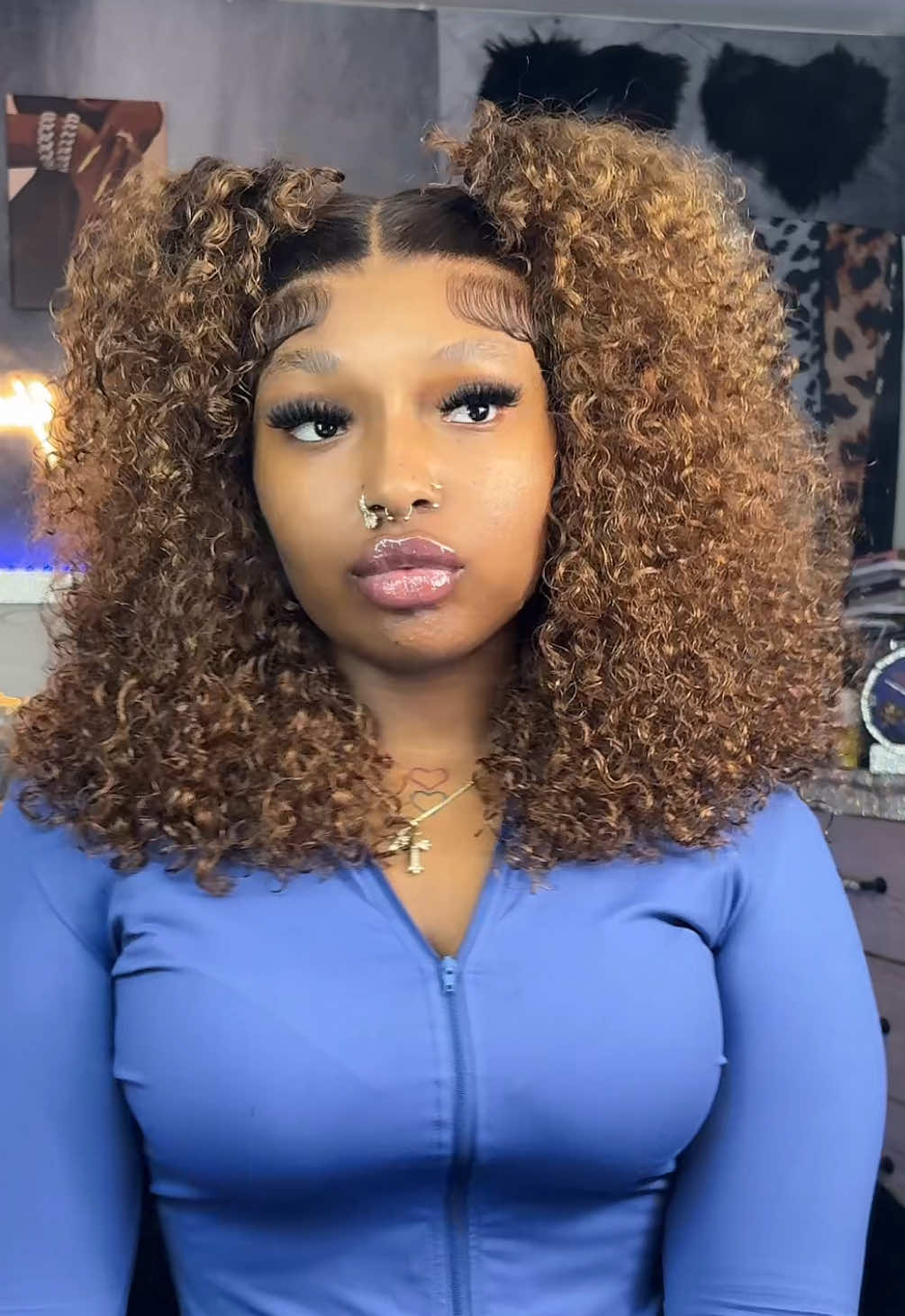 A post by @biffzy on TikTok caption: @BangJazzhairofficial @bangjazzhair 5x5 20 inch kinky curly gluless wig😍😱‼️ this ombré color is everything click the shopping cart link to purchase 🙏🏽‼️