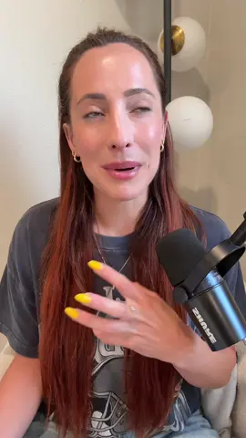A post by @madelinegrace__ on TikTok caption: VOTD! James 5:13-16 💛 #thejesuschallenge #jesusisking #holyspirit #christiantiktok #biblestudy #faith #prayer #dailydevotional #bookofjames 