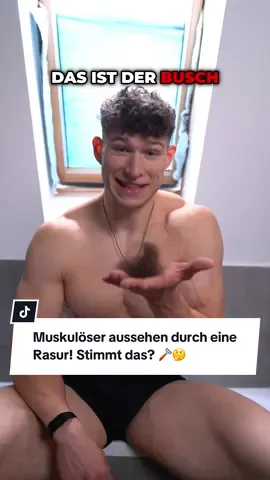 A post by @kaygedan on TikTok caption: Muskulöser aussehen durch eine Rasur! Stimmt das? #muskelaufbau #fitness #fitnesstips #gymtips #bodybuilding 