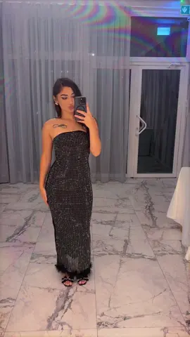 A post by @carmenofficyalll on TikTok