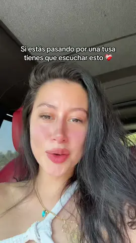 A post by @digiannia on TikTok caption: Replying to @psicodelixius mi psicóloga una vez me dijo: #fyp #parati #digiannia #colombiana #paisa #medellin #singer #Heartbreak #tusa #psicologa 