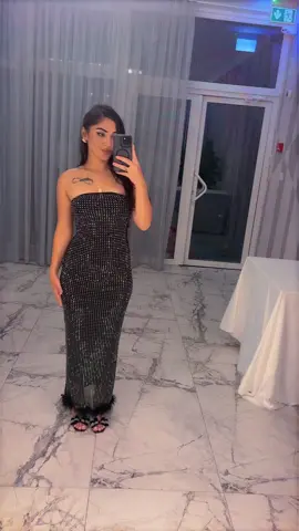 A post by @carmenofficyalll on TikTok