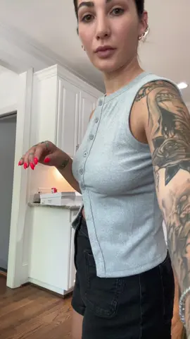 A post by @randdyyll on TikTok