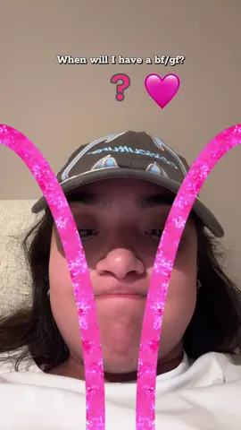 A post by @ximeponch on TikTok caption: que fuerte 