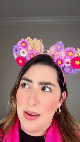 A post by @leidys_sotolongo on TikTok caption: ✨HODAAA✨Un Ricky chino?😂😂❤️