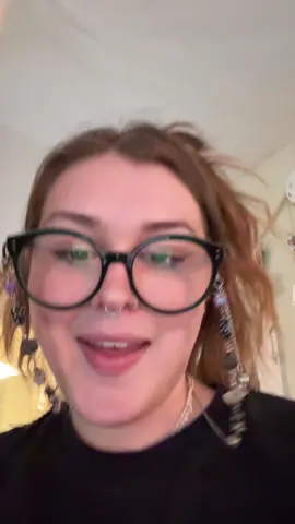 A post by @emhahee on TikTok caption: Most pointless video I have ever posted I’m so bored 