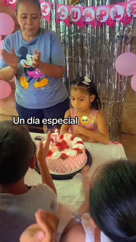 A post by @dalechapi on TikTok caption: Un día especial❤️🥹 #videoviral #cancer #cristina #dalechapin 